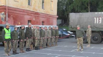 Подготовленных американскими инструкторами военнослужащих ВСУ отправляют на Донбасс