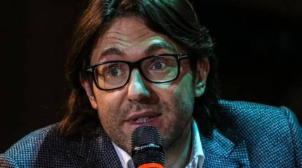 Прямая линия с Киевом. А почему не с Луганском?