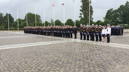 Новшества в парадной форме для военных моряков России