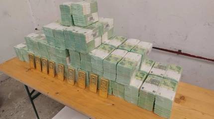 Венгрия не намерена пока отдавать Киеву изъятые деньги и золото