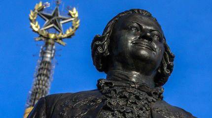 Поэт Ломоносов