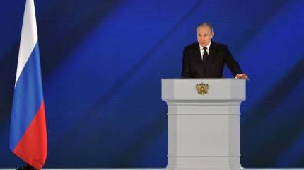 Путин: Вокруг тех, кто нас цепляет, как вокруг Шерхана, крутятся всякие подвывающие Табаки