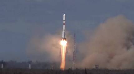 Ракета-носитель «Союз-2.1б» со спутниками стартовала с космодрома Плесецк