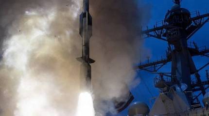 Американский вице-адмирал: У США есть оружие, способное перехватить гиперзвуковые ракеты России и Китая