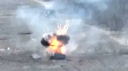 На видео показали, как Т-72Б3М продолжил бой после прямого попадания