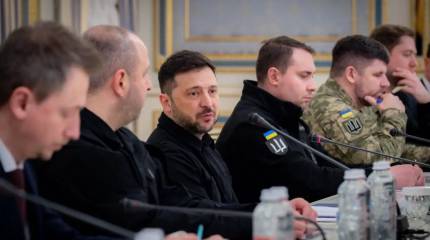 Зеленский хочет «обязательное» размещение на Украине войск Франции и Британии