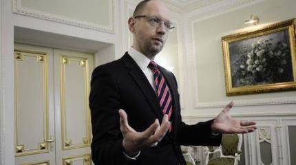 Яценюк упрекнул ЕС в том, что тот выделяет мало средств "бронежилету Европы"