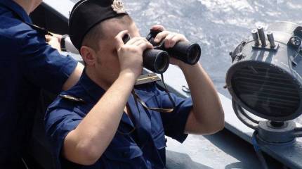 Холдинг "Швабе" начал выпуск морских биноклей с системой стабилизации