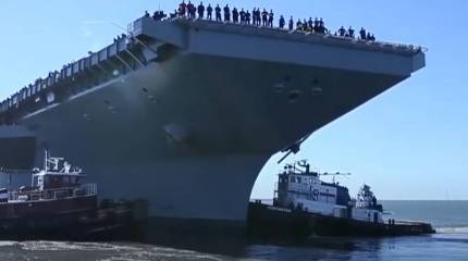 Новой целью ВМС США объявлено постоянное поддержание в боевой готовности 75 кораблей одновременно