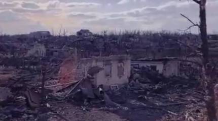 В сети появились кадры из Марьинки, где идёт наступление российских войск