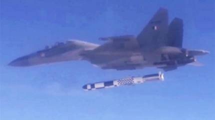 ВВС Индии приняли решение вооружить 40 Су-30МКИ ракетами "BrahMos-A"