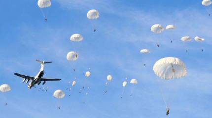 Бойцы ВДВ отбили две железнодорожные станции у «противника» в ходе учений «Центр-2015»