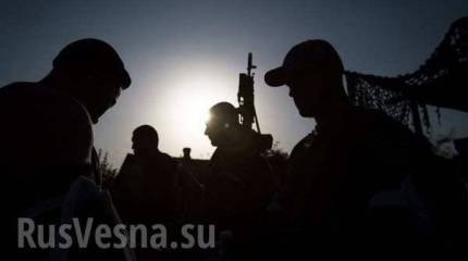 Нацгвардейцы пытают попавших в плен разведчиков армии Новороссии и отказываются от обмена