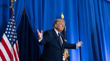 «Стрелять более умеренно»: Трамп придумал свою трактовку перемирия с Ираном