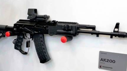 Новый АК с регулируемым прикладом увидят на IDEX-2019