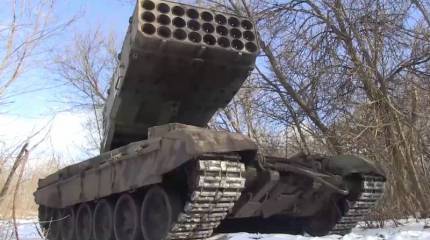 Британский журналист: Применение ВС РФ тяжелых огнеметных систем в украинском конфликте нарушает международное гуманитарное право