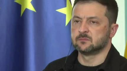 Зеленский в Германии: Украинская армия не покинет Донбасс