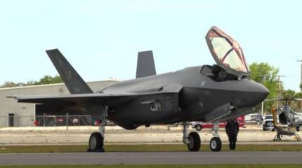 «Приходится щуриться. Зелёное свечение интенсивное»: в США представили доклад о причинах падения F-35 во Флориде