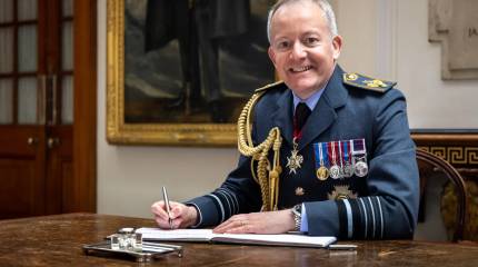 Вся страна должна быть готова к войне с Россией - начштаба британской армии