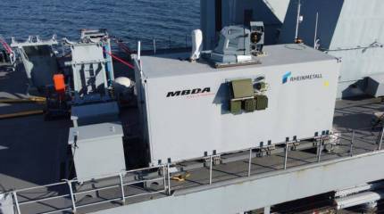 Фрегат ВМС Германии Sachsen успешно поразил на испытаниях БПЛА лазерным оружием