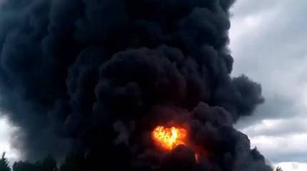 Пожар на крупнейшем НПЗ Ирана: не исключается причастность иностранных спецслужб