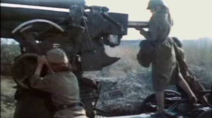 Подвиг сталинградских зенитчиц. 23 августа 1942 года наши зенитчицы не позволили немцам с ходу ворваться в Сталинград