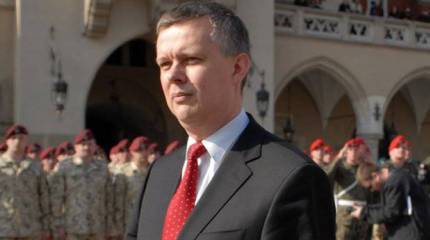 Глава Минобороны Польши от имени НАТО пообещал разобраться с Россией