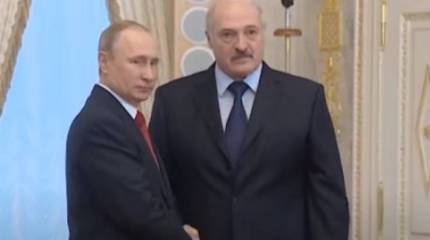 «Россия окажет помощь по первому запросу»: Лукашенко договорился с Путиным