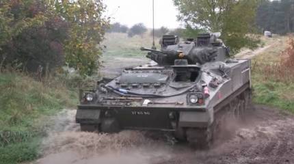 На фоне проблем с новой машиной БМП Warrior остается на службе британской армии