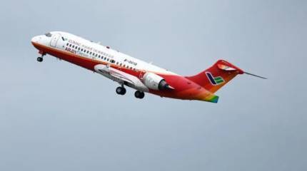 Китайский среднемагистральный самолёт ARJ21 совершил успешный испытательный полёт на экологически чистом топливе
