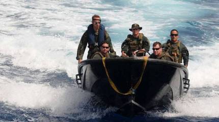 Британский таблоид выпустил статью «Берегись, Влад!» о военных учениях, адресованную президенту России