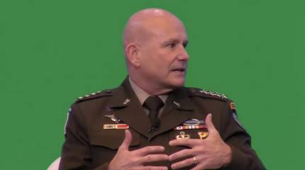 Генерал США: военные средства ещё не сыграли своей роли в украинском конфликте