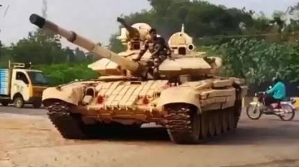 Индийская компания представила «усовершенствованию версию Т-72» - танк Atharva