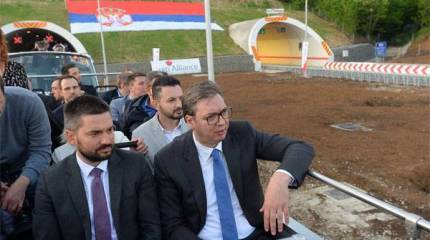 Президент Сербии заявил, что страна потерпела крупное национальное поражение