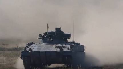 На митинге в Берлине против военной поддержки Украины: Сегодня им нужны танки, завтра – истребители, а потом и ваши сыновья