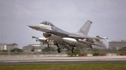 Тайвань принял предложение США о модернизации 145 истребителей F-16A/B