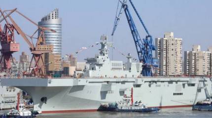 Китай спустил на воду третий универсальный десантный корабль проекта Тип-075