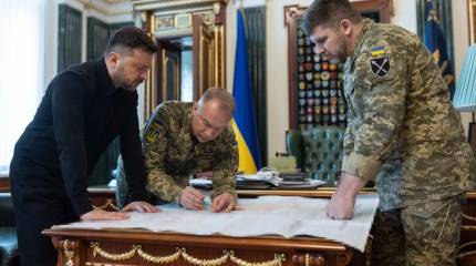 Зеленский пытается отвлечь внимание от Ермака новым контрнаступлением ВСУ