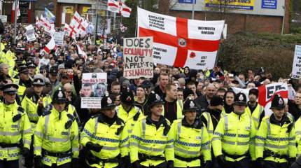 Геополитическая мозаика: в русско-украинский добровольческий корпус записалось несколько тысяч человек, а Моше Яалон знает, что делать с ЗРК С-300 в Сирии