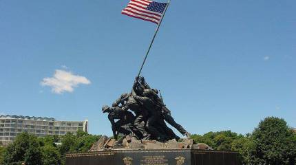 Многие американцы искренне считают, что США в одиночку победили Гитлера