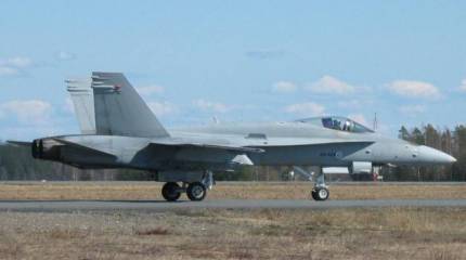 Власти Финляндии отказались передать украинской армии свои истребители