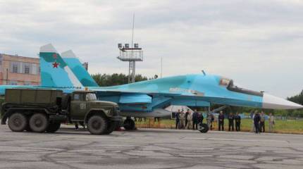 ВВС России получили три фронтовых бомбардировщика Су-34