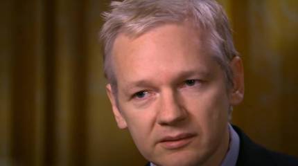 В Британии в Международный день прав человека одобрили передачу Ассанжа американским властям