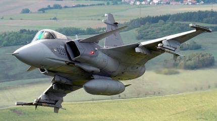 НАТО урезает количество своих самолётов в Прибалтике вдвое