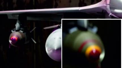 بدأت إسرائيل باستخدام قنابل جوية جديدة ضد إيران.