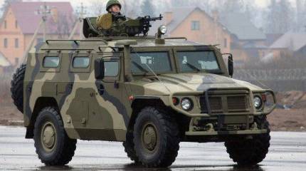 Разведчики ЦВО получили бронеавтомобили «Тигр»