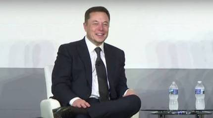 Инвестирует в Трампа: В Вашингтоне обеспокоены новым желанием Маска купить Твиттер