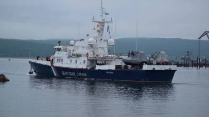 Два пограничных сторожевых корабля проекта 10410 «Светляк» вышли на ходовые испытания во Владивостоке