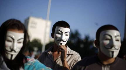 Зачем «средний класс» зовут на баррикады