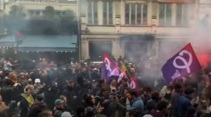 Профсоюзы Франции: 1 мая проведём самую масштабную за 40 лет манифестацию